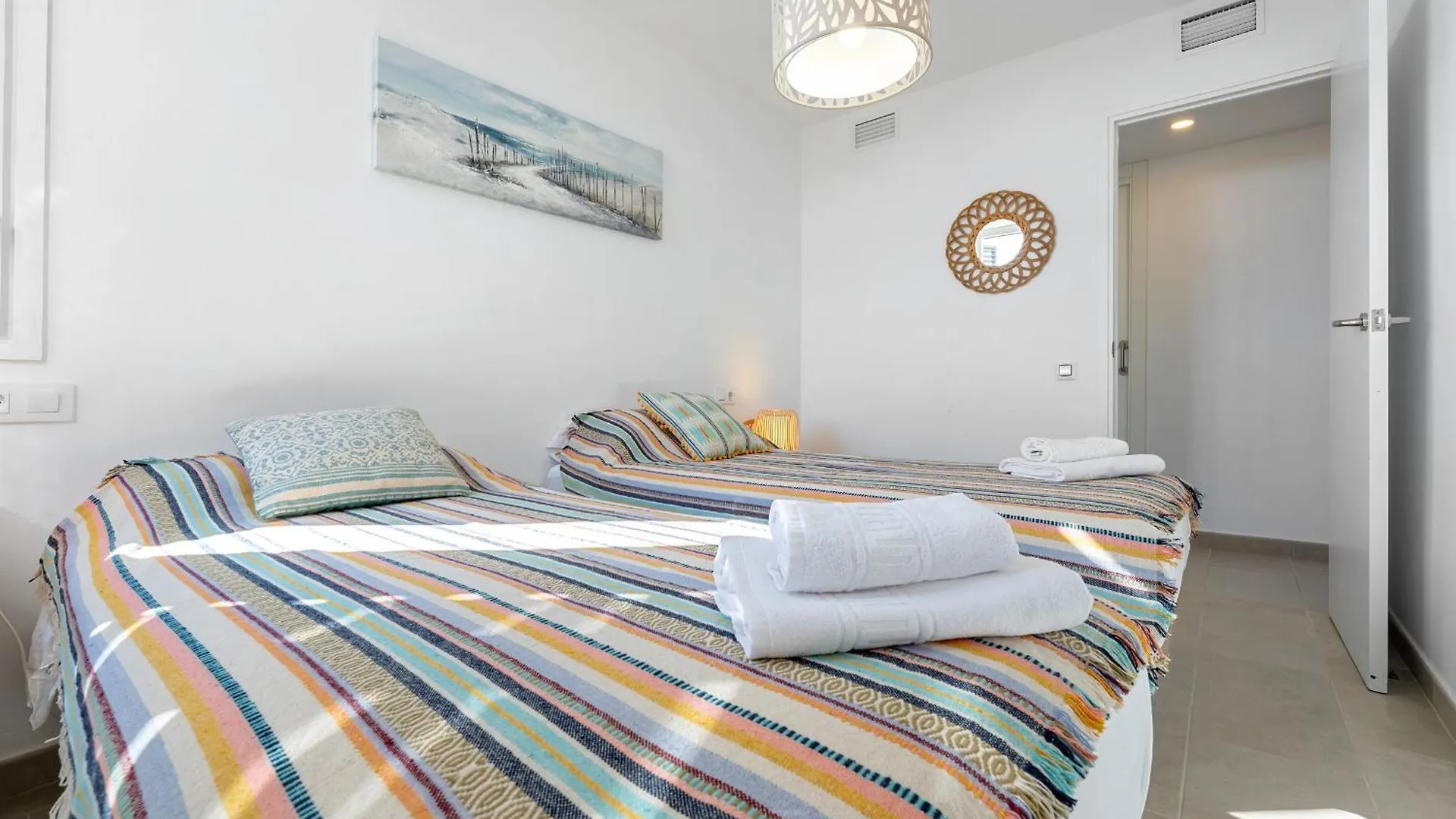 Apartment Hauzify I Apartament Torremunts Torredembarra Spain